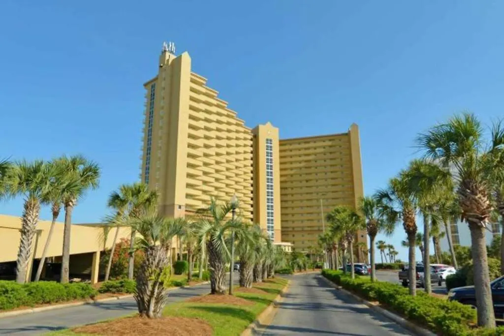 Pelican Beach Resort-Walkout Unit-On The Beach Destin Apartment